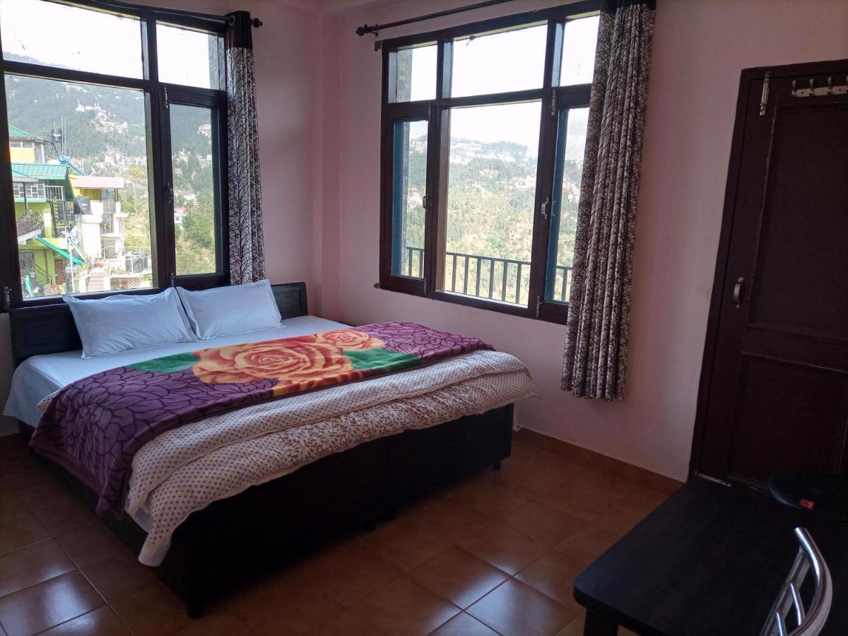 Thakur Homes- Couple And Family Friendly Homestay Шімла Екстер'єр фото