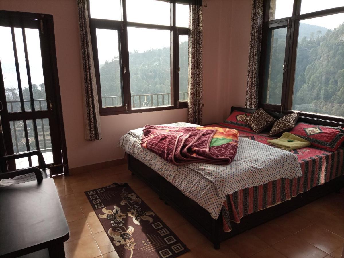 Thakur Homes- Couple And Family Friendly Homestay Шімла Екстер'єр фото